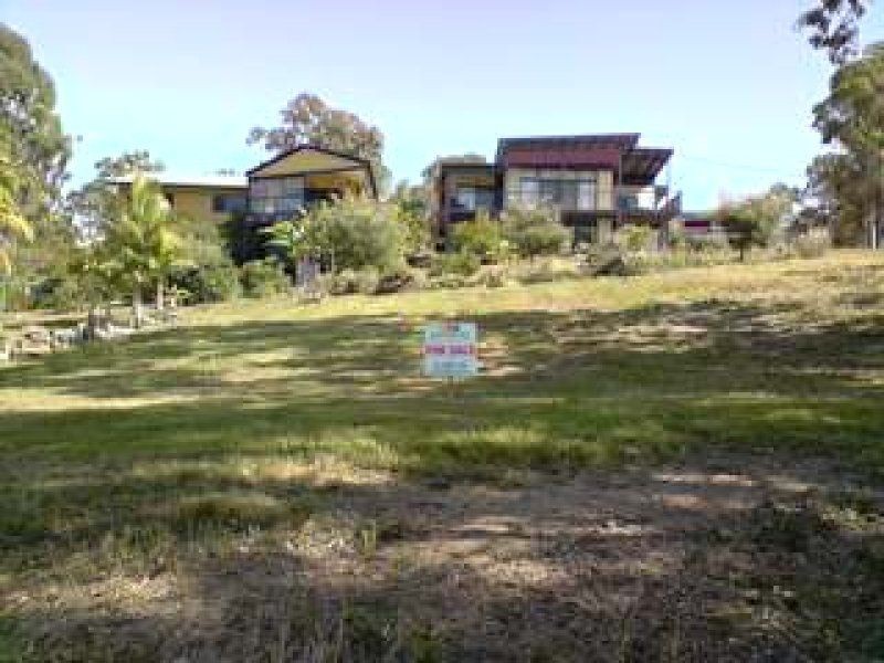 92 Wahine Drive, Russell Island QLD 4184
