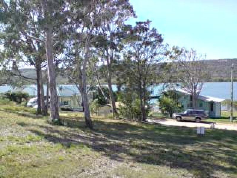 92 Wahine Drive, Russell Island QLD 4184