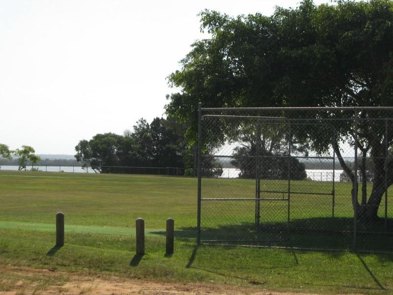 Russell Island QLD 4184