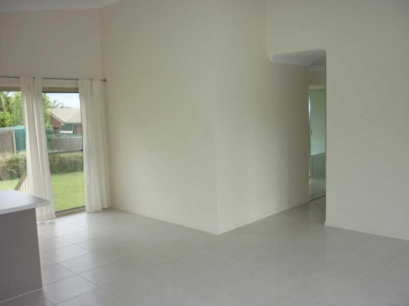 Russell Island QLD 4184