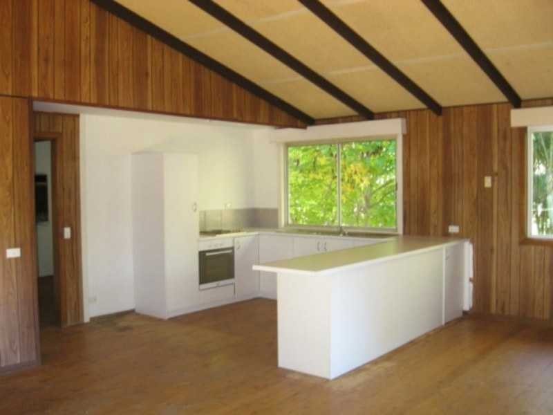 Russell Island QLD 4184