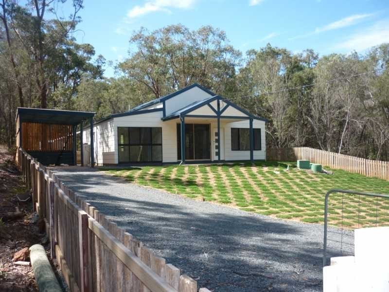 25 Fenton Road, Russell Island QLD 4184