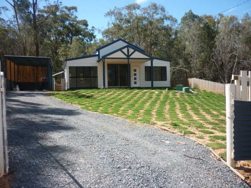 25 Fenton Road, Russell Island QLD 4184