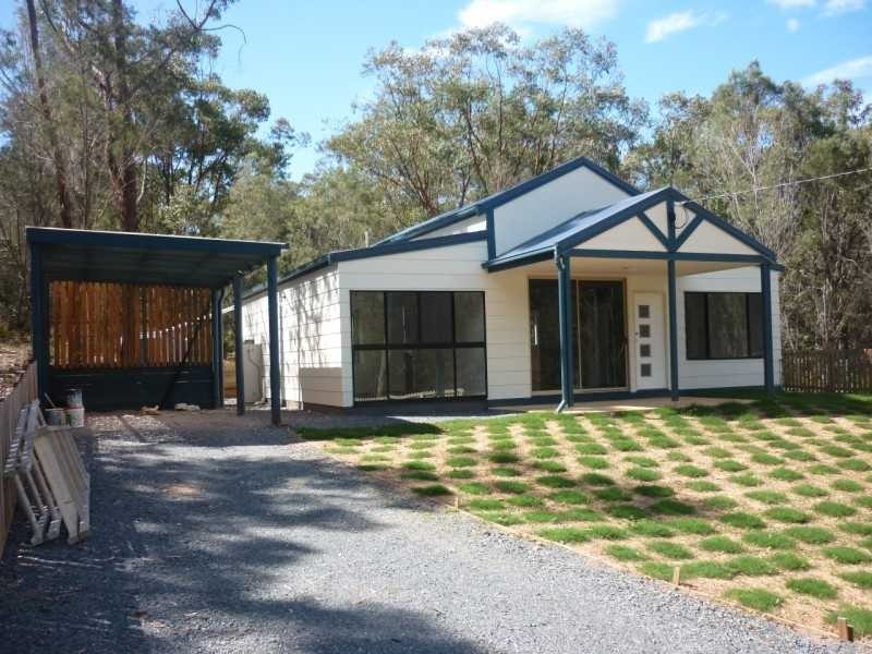 25 Fenton Road, Russell Island QLD 4184