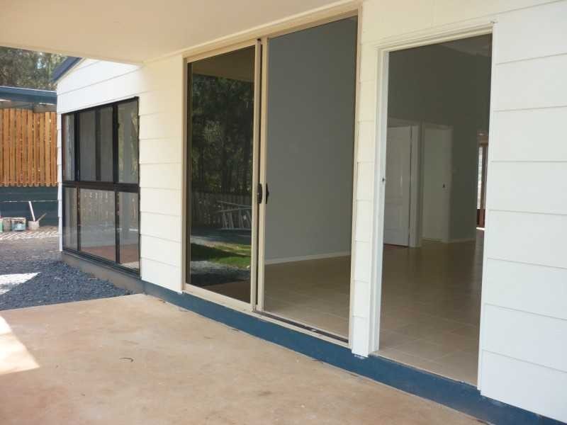 25 Fenton Road, Russell Island QLD 4184