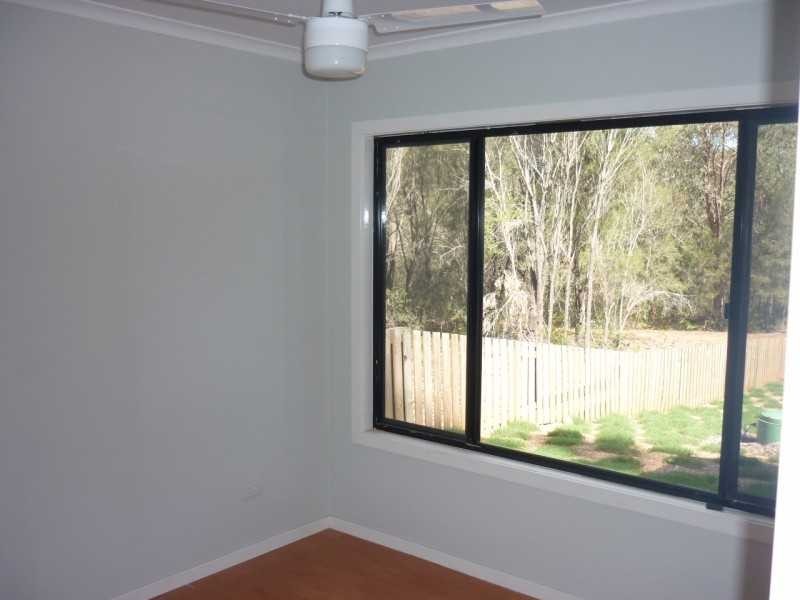 25 Fenton Road, Russell Island QLD 4184