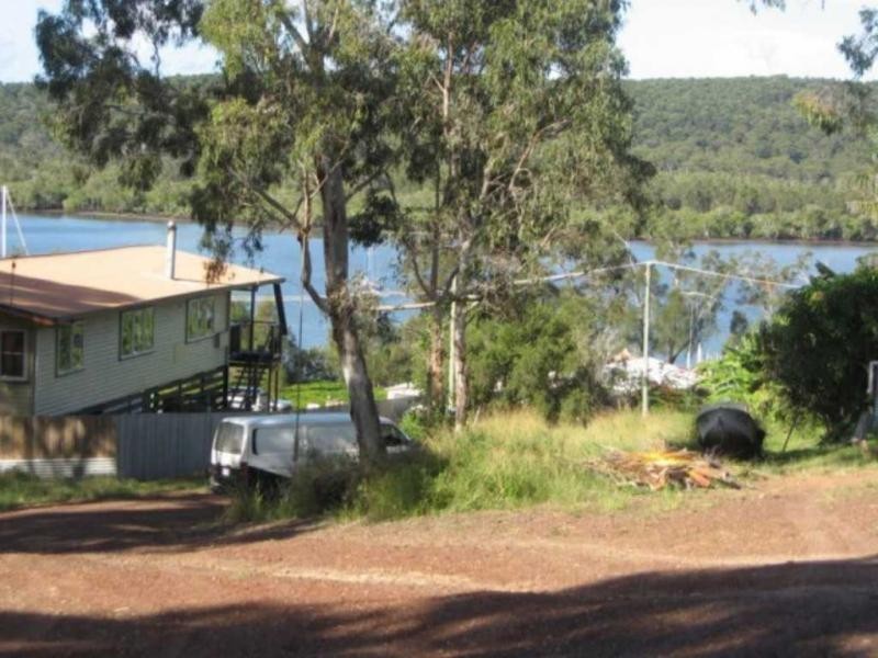 Russell Island QLD 4184
