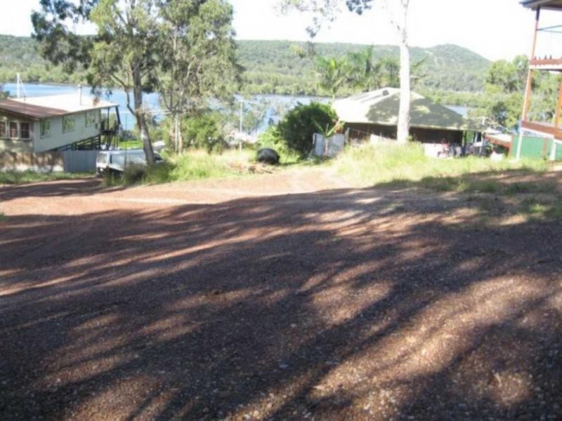 Russell Island QLD 4184