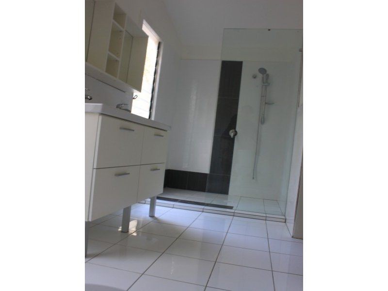 Russell Island QLD 4184