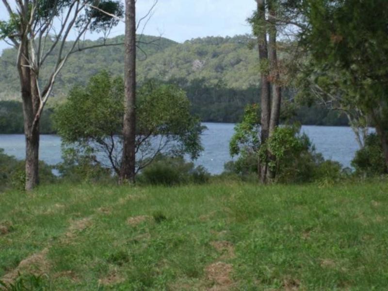 Russell Island QLD 4184