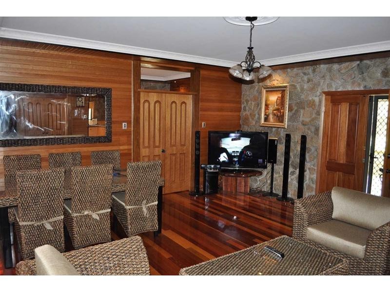 Russell Island QLD 4184