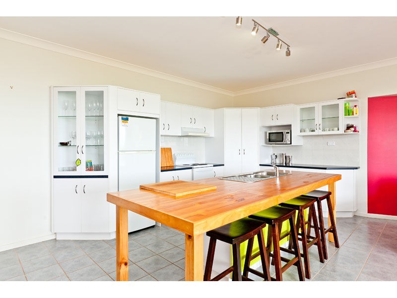 Russell Island QLD 4184