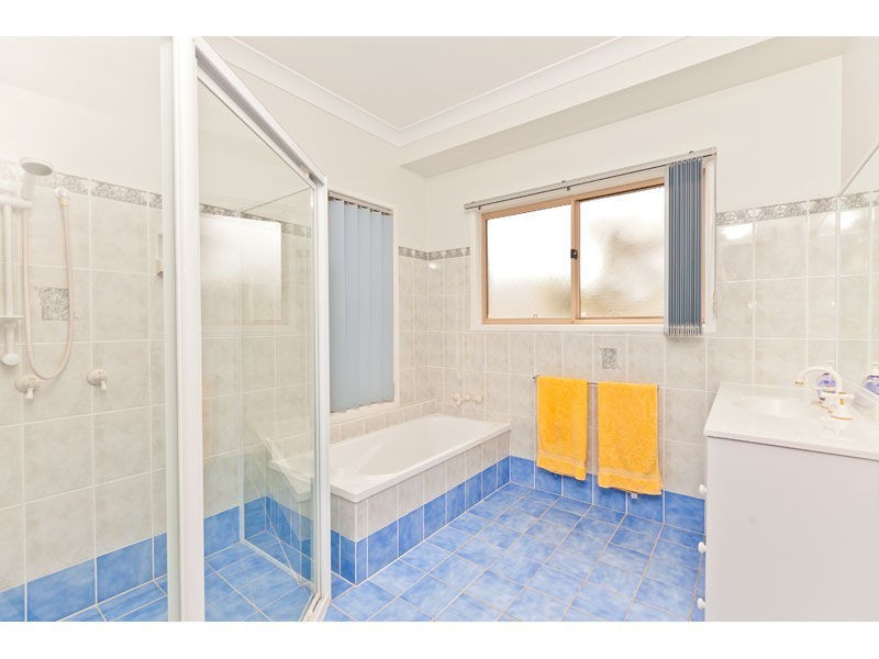 Russell Island QLD 4184