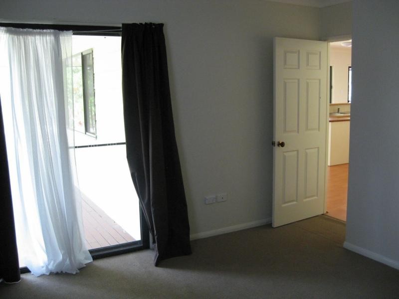 Russell Island QLD 4184