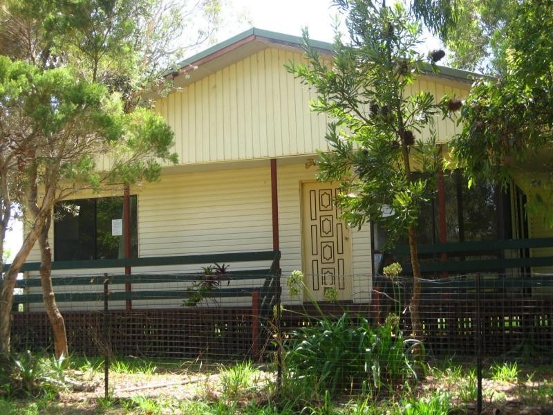 Russell Island QLD 4184