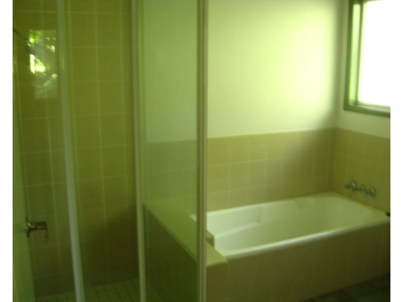 13 Kings Road, Russell Island QLD 4184