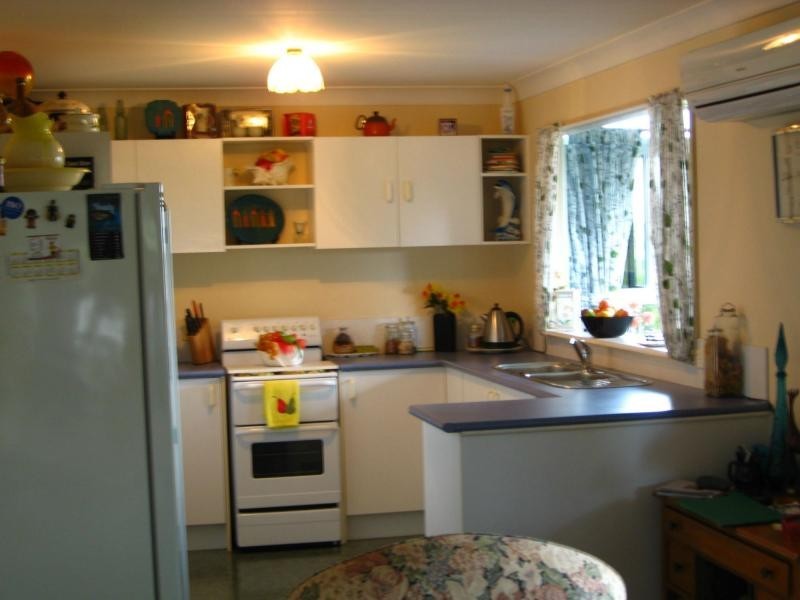 Russell Island QLD 4184