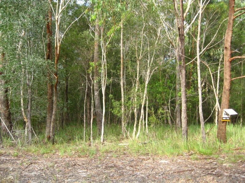 323 Centre Road, Russell Island QLD 4184