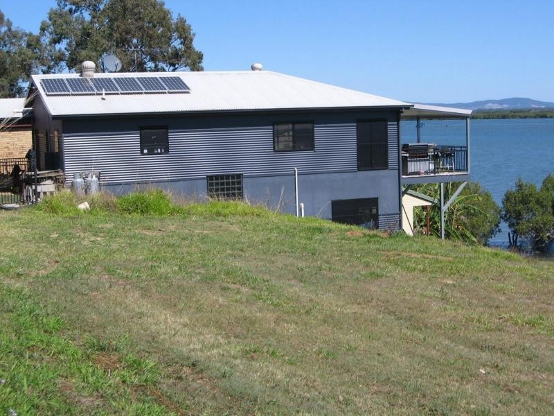 Russell Island QLD 4184