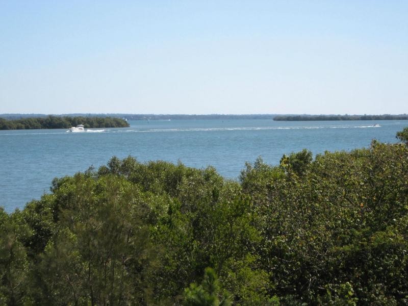 Russell Island QLD 4184