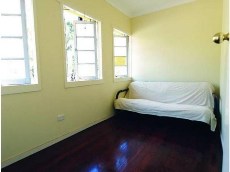 4 Maybrook Avenue, Russell Island QLD 4184