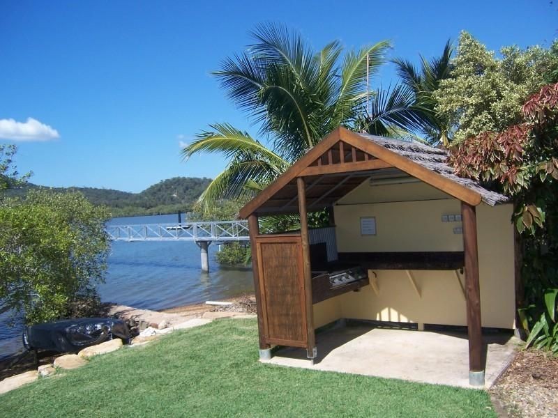 Russell Island QLD 4184