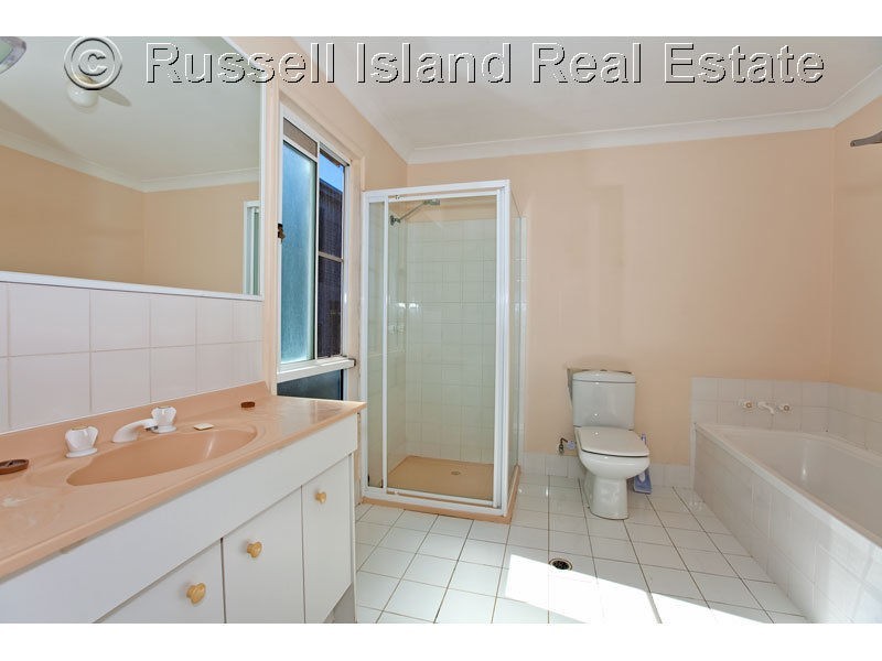 Russell Island QLD 4184