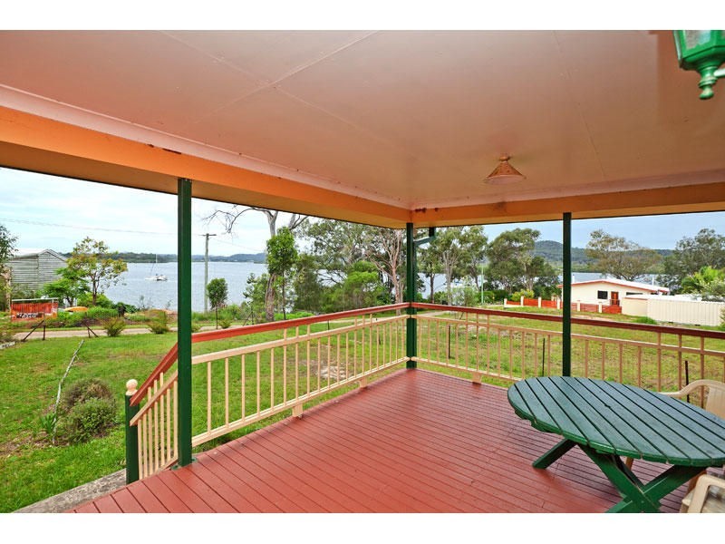 Russell Island QLD 4184