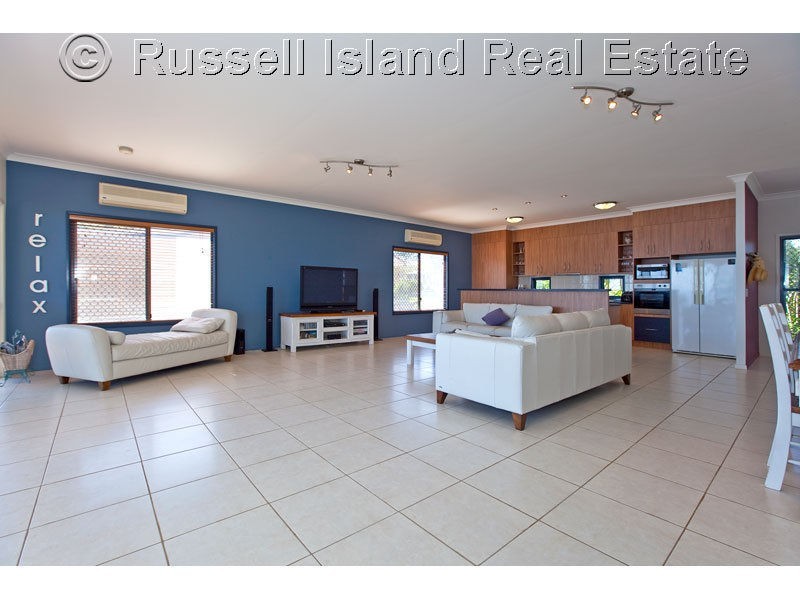 Russell Island QLD 4184