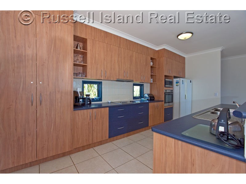 Russell Island QLD 4184