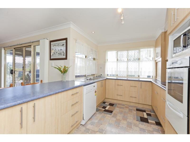 Russell Island QLD 4184