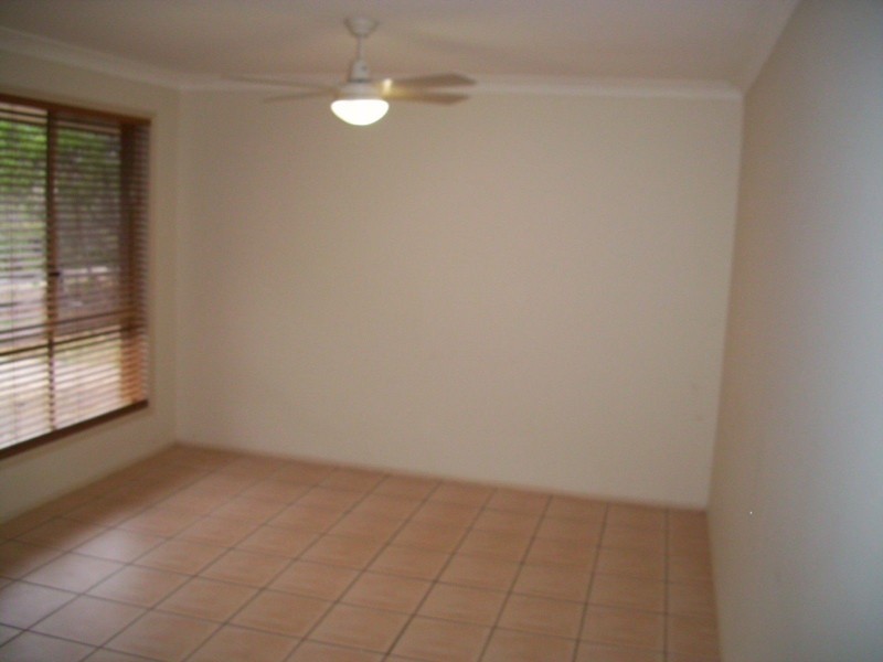 19 Rumbin Street, Russell Island QLD 4184