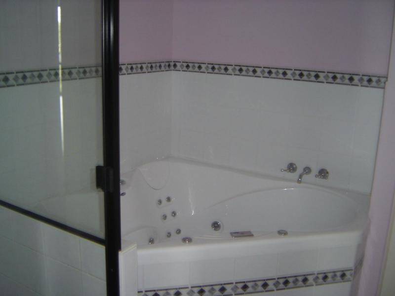 38 Melaleuca Drive, Lamb Island QLD 4184