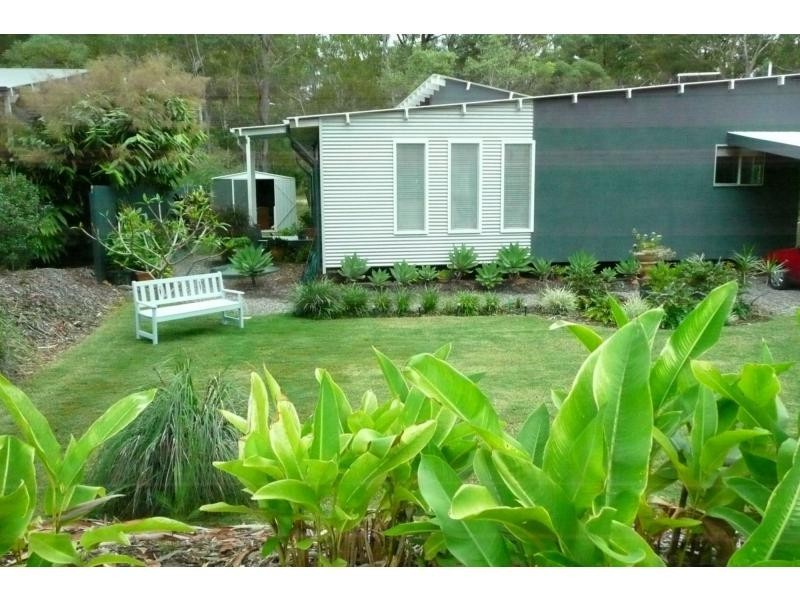 36 Channel Street, Russell Island QLD 4184