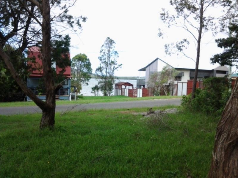 Russell Island QLD 4184