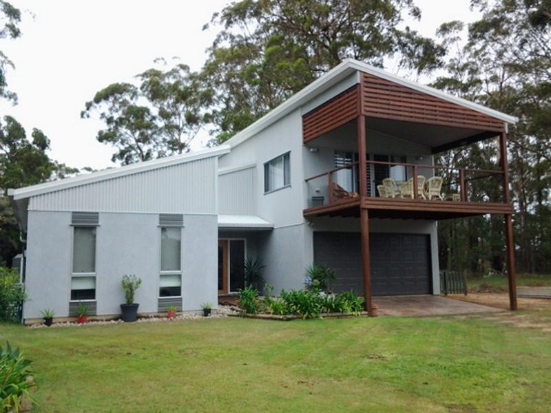 98 Channel Street, Russell Island QLD 4184