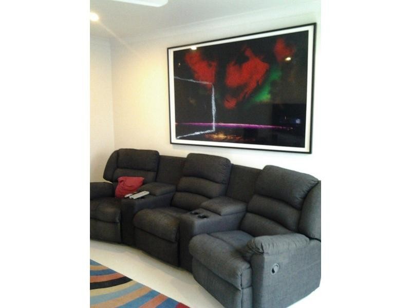 98 Channel Street, Russell Island QLD 4184