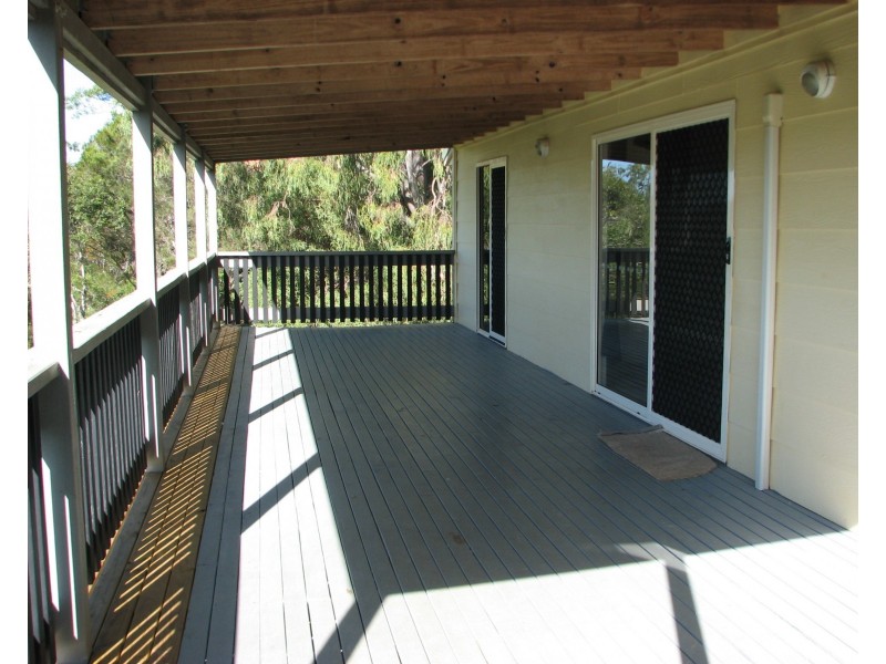 5 Aquamarine Avenue, Russell Island QLD 4184