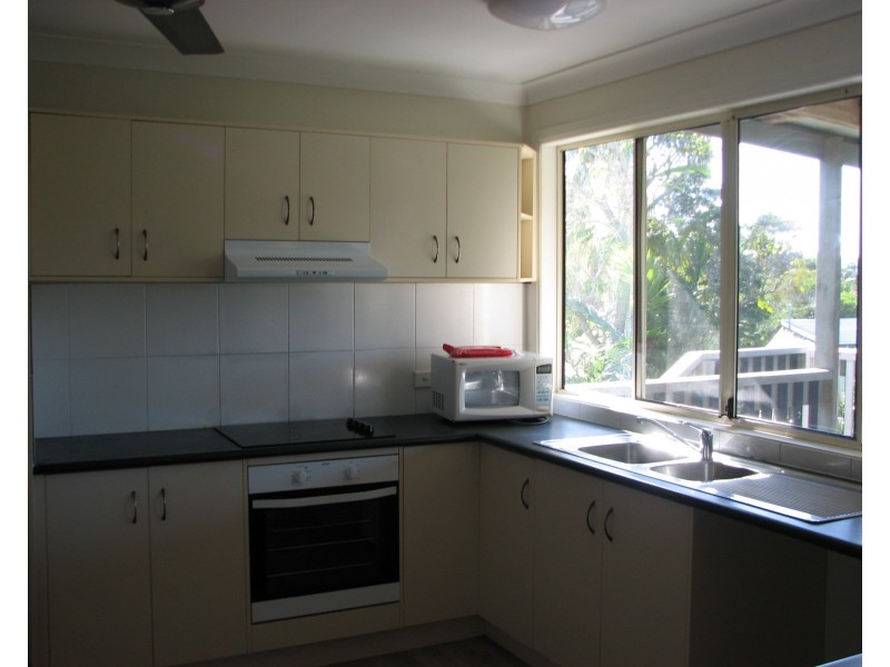 5 Aquamarine Avenue, Russell Island QLD 4184