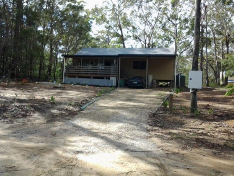 11 Saturn Street, Russell Island QLD 4184