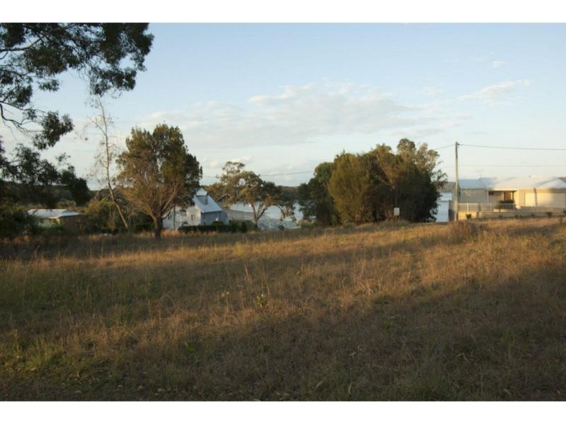 12 Ketch Street, Russell Island QLD 4184
