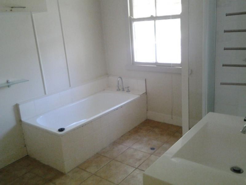 Lamb Island QLD 4184