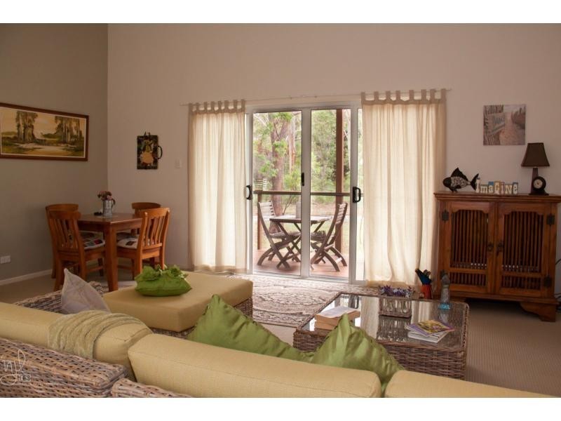 Russell Island QLD 4184