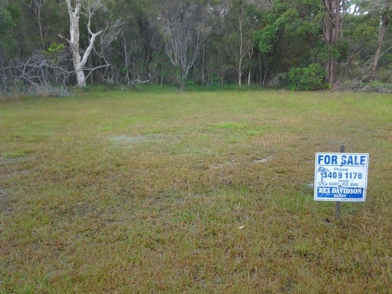 62 Lagoon Road, Russell Island QLD 4184