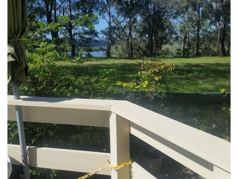 17 Patterson St, Russell Island QLD 4184