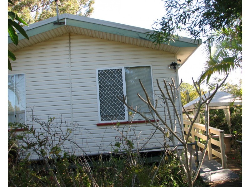 17 Patterson St, Russell Island QLD 4184