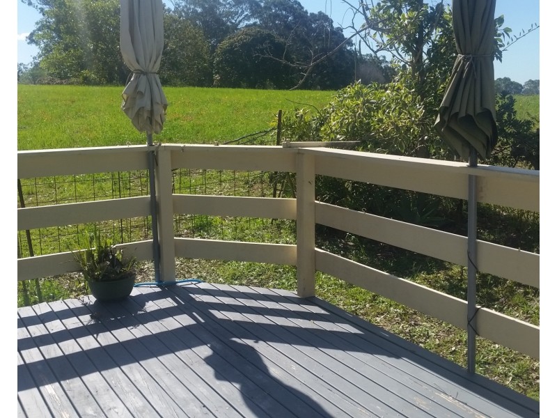 17 Patterson St, Russell Island QLD 4184