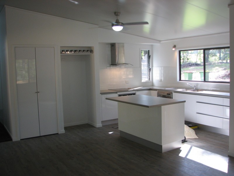 38 Dempsey Street, Russell Island QLD 4184