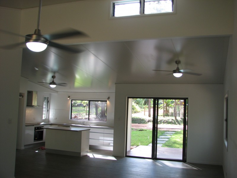 38 Dempsey Street, Russell Island QLD 4184