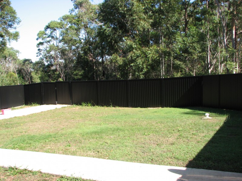 44 Belgrave Rd, Russell Island QLD 4184